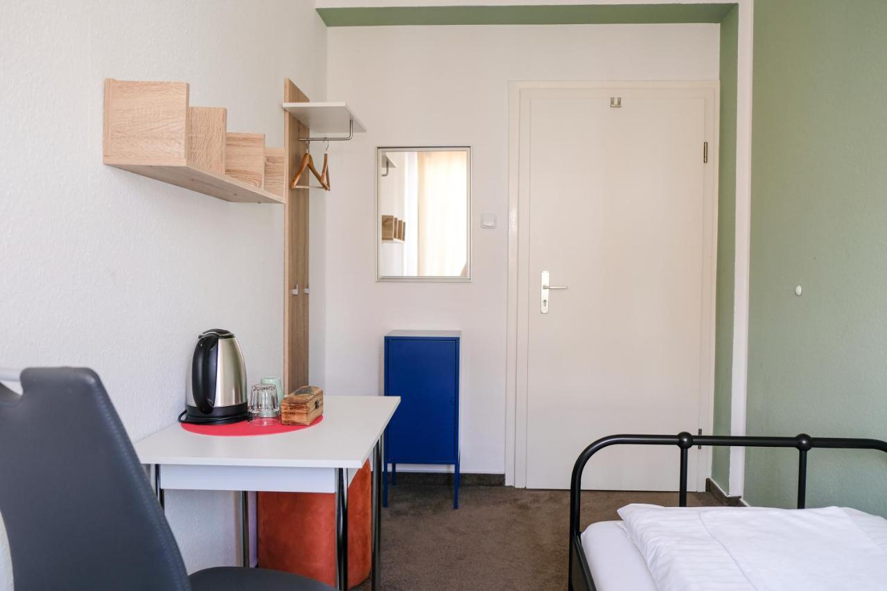Hostel City Sued Гамбург Экстерьер фото